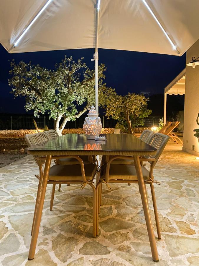 Enjoytrulli - Countryside Villa Noci Exteriör bild